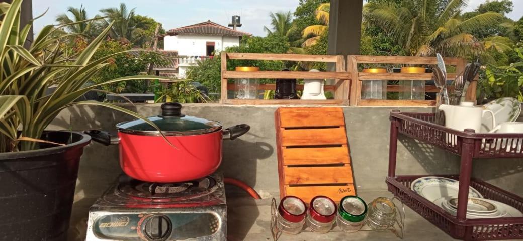 ヒッカドゥワ Mandara Rest Bed & Breakfast エクステリア 写真