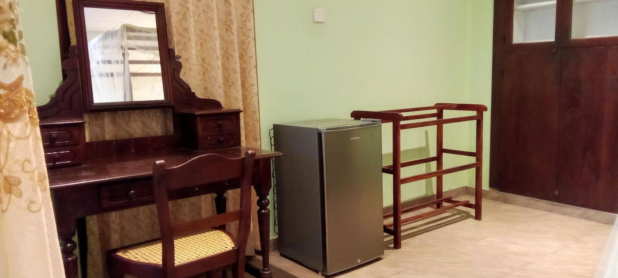 ヒッカドゥワ Mandara Rest Bed & Breakfast 部屋 写真
